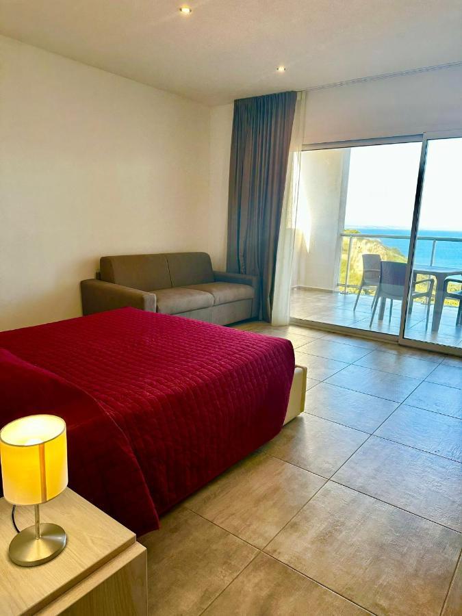 Hotel La Contessa Santa Teresa Gallura Eksteriør billede