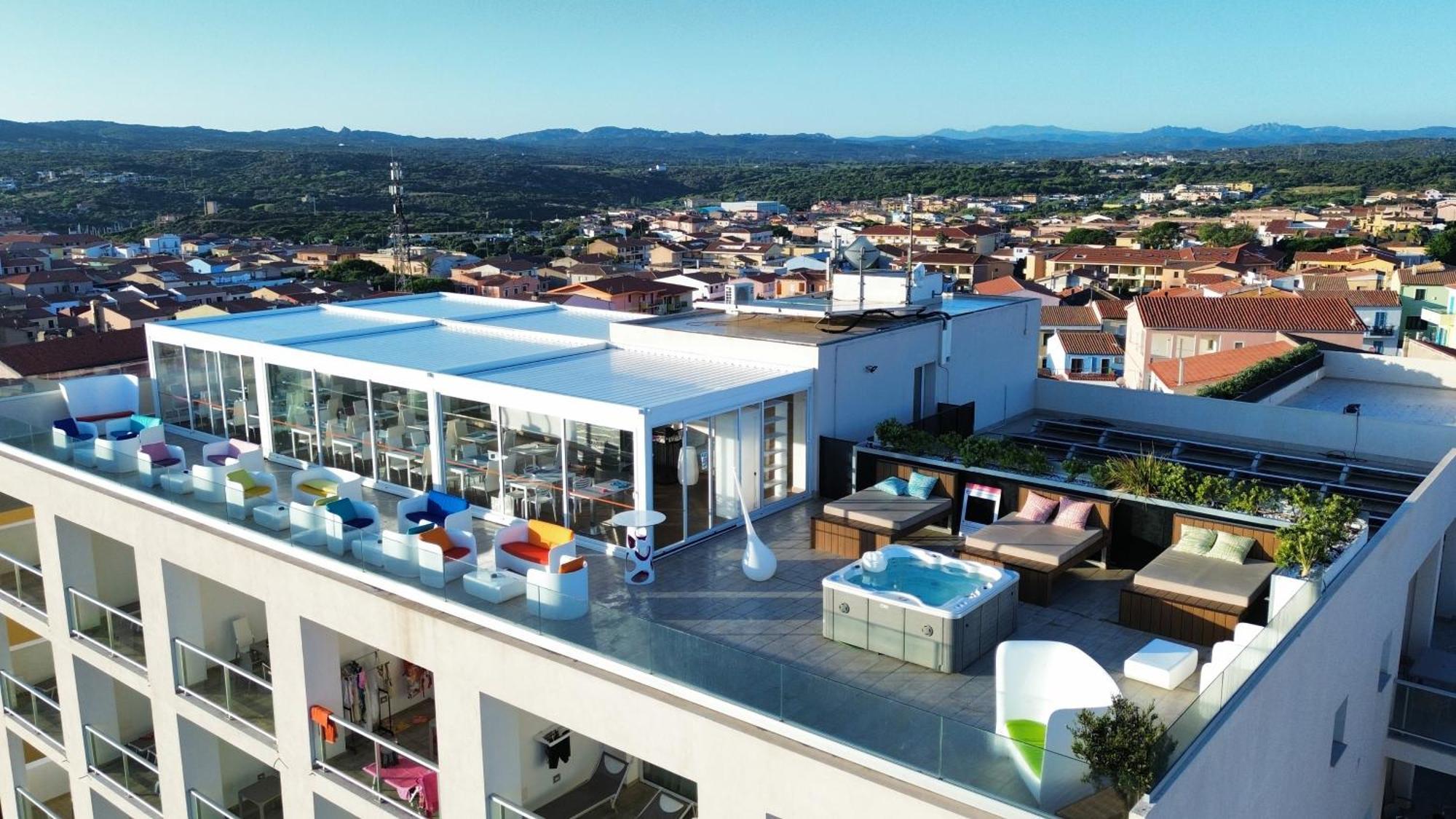Hotel La Contessa Santa Teresa Gallura Eksteriør billede