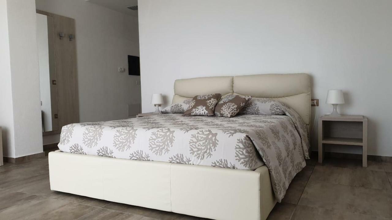 Hotel La Contessa Santa Teresa Gallura Eksteriør billede